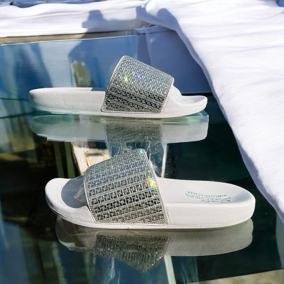 Skechers Shoes - Skechers Vegan Cali Pop Ups New Spark White and Silver Slide Luxe Foam Sandals
